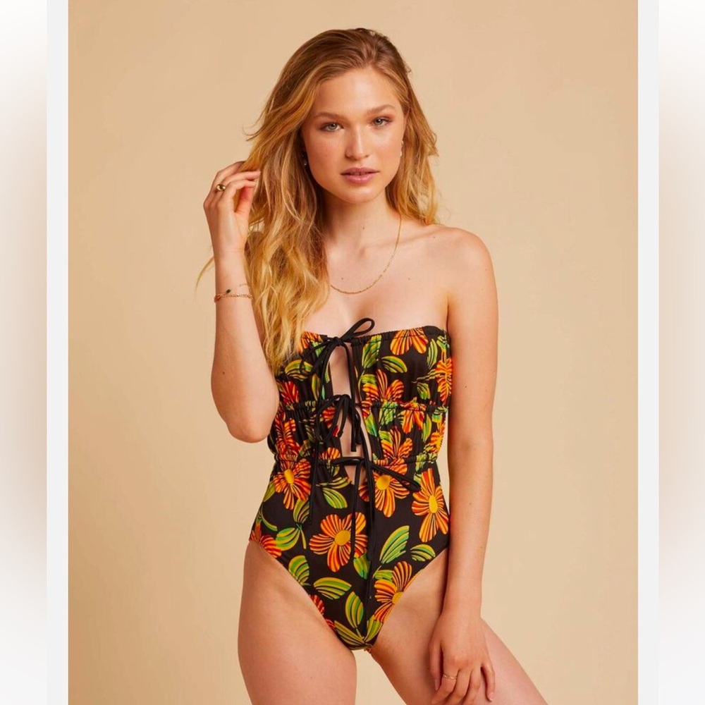 Solid and Striped The Paula Swimsuit in Groovy Floral